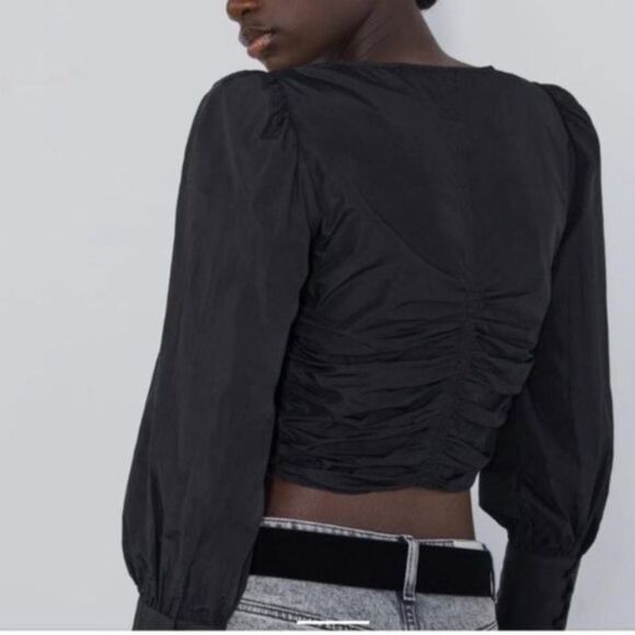 Zara Scrunchy Crop Top Long Sleeves Puffy Black size M - Picture 2 of 9